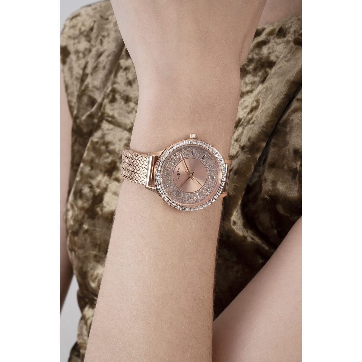 Guess Ladies' Watch Guess Soiree (Refurbished A)