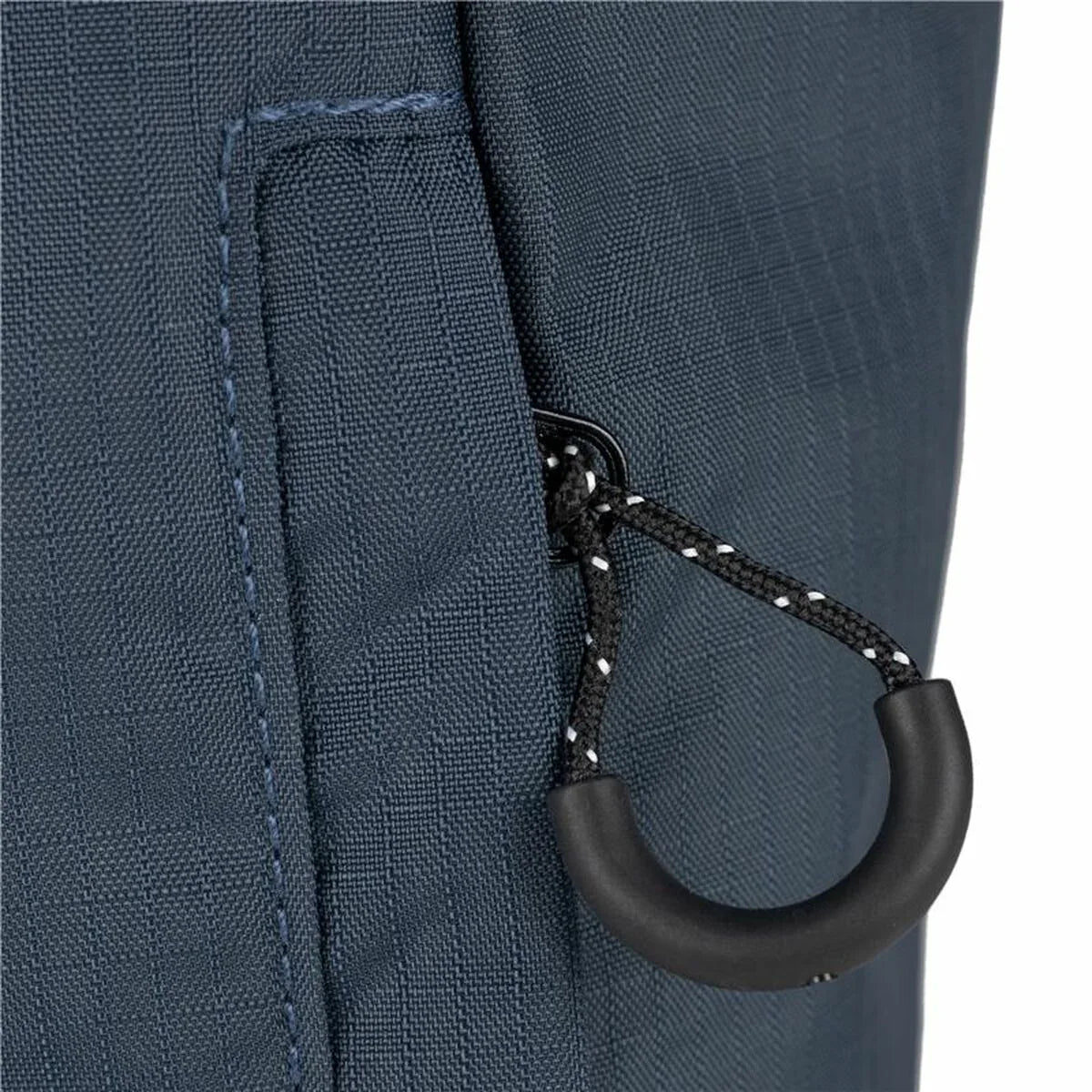 V4H7680804E939205526B9AD9A33C751BBAR5513879P3